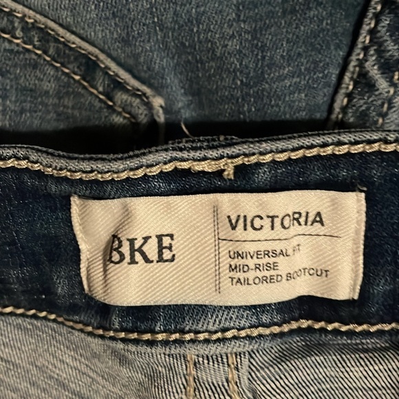 Women’s bootcut jeans - Picture 3 of 4